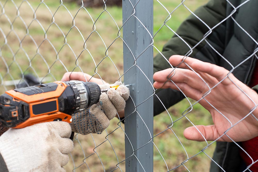 Chain Link Fence Installation Chain Link Fence Installation